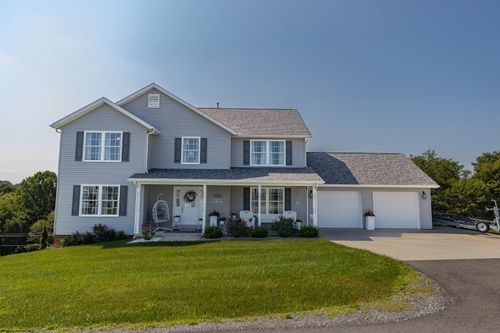 512 Auburn Ln, Flemington, WV, 26347-6548 | Card Image