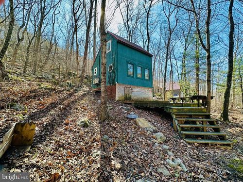 556 Warsaw Dr, CAPON BRIDGE, WV, 26711 | Card Image