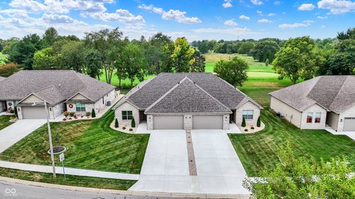 980 Paris Dr, Franklin, IN, 46131-9266 | Card Image