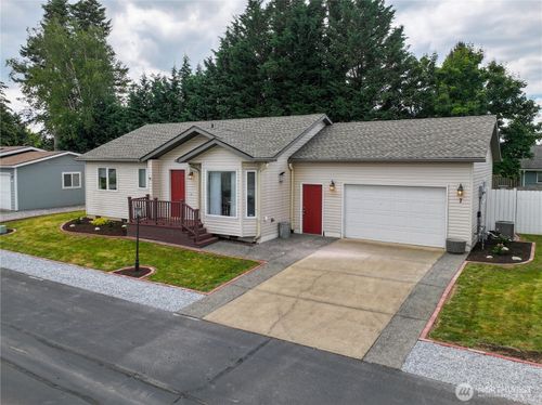 7-107 S Pass Rd, Nooksack, WA, 98276-9121 | Card Image