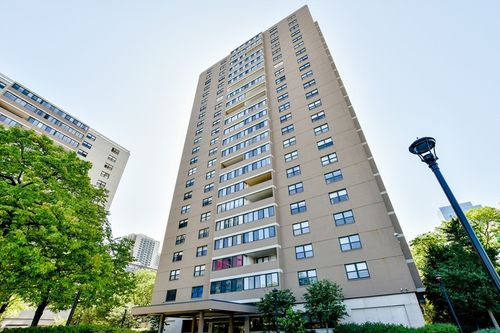 5f-8 Whittier Pl, Boston, MA, 02114-1410 | Card Image