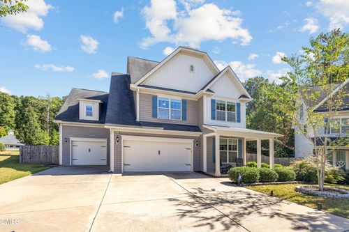 75 Mcguire Ln, Clayton, NC, 27527-9411 | Card Image