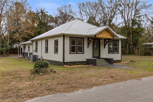 18741 Nw 240th St, HIGH SPRINGS, FL, 32643-3971 | Card Image