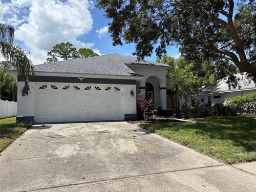 348 Fountainview Cir, OLDSMAR, FL, 34677-4644 | Card Image