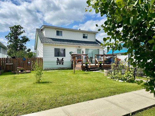 4618 53 Street, Mayerthorpe, AB, T0E1N0 | Card Image