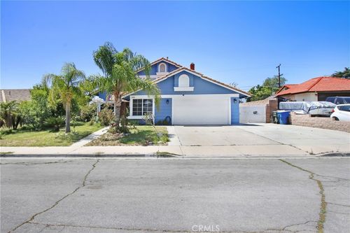 142 S Lamarr St, Rialto, CA, 92376-6765 | Card Image