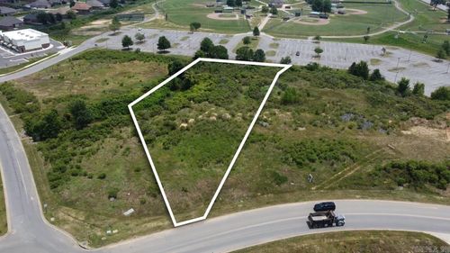 000 Country Club - White Oak, Maumelle, AR, 72113 | Card Image