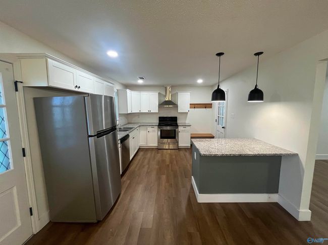 501 Carol St Nw, House other with 3 bedrooms, 2 bathrooms and null parking in Hartselle AL | Image 10