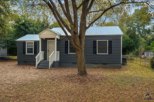 315 Arnold Blvd, Warner Robins, GA, 31093-3270 | Card Image