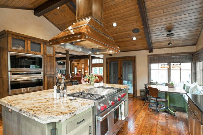 344 Chief Joseph Trl, House other with 5 bedrooms, 7 bathrooms and null parking in Darby MT | Image 16