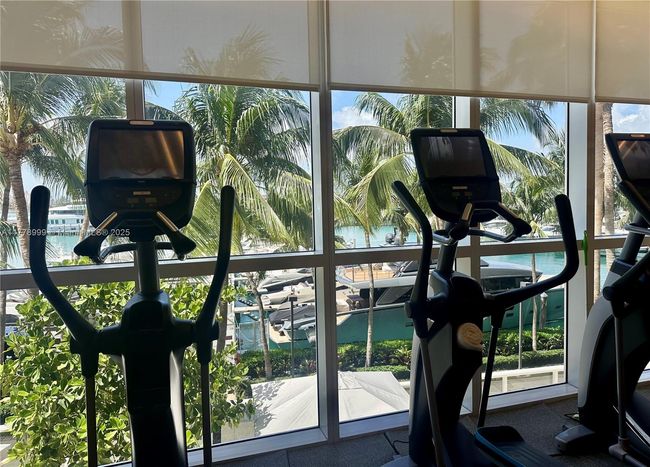 STE-4M - 400 Alton Rd, Condo with 1 bedrooms, 2 bathrooms and null parking in Miami Beach FL | Image 58