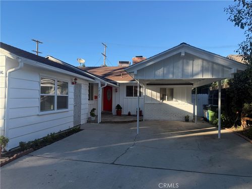 22125 Costanso St, Woodland Hills, CA, 91364-1636 | Card Image