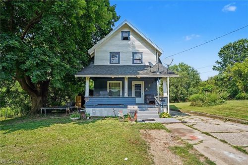 1536 Clay Street, Youngstown, OH, 44506 | Card Image