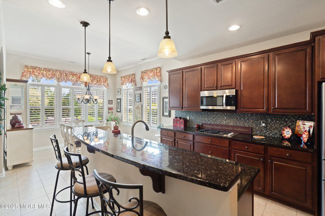 19 E Francesa Ct, Home with 3 bedrooms, 3 bathrooms and null parking in Farmingdale NJ | Image 20