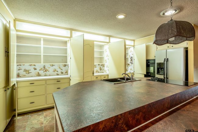507 E Longview St, House other with 3 bedrooms, 3 bathrooms and null parking in Arp TX | Image 14