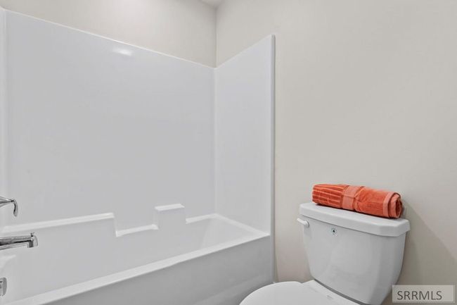 912 Alpine Ave, House other with 3 bedrooms, 3 bathrooms and 2 parking in Chubbuck ID | Image 20
