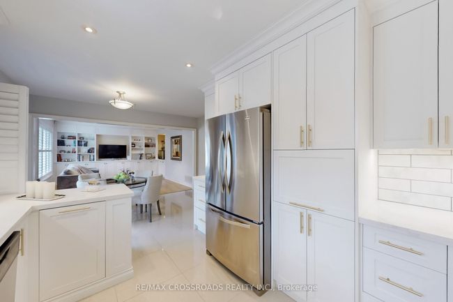 75 Cassandra Cres, House other with 5 bedrooms, 4 bathrooms and 5 parking in Richmond Hill ON | Image 11