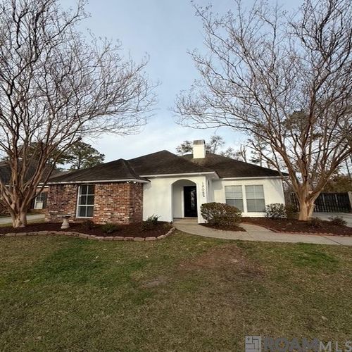 18082 Woodhaven Dr, Prairieville, LA, 70769-5662 | Card Image