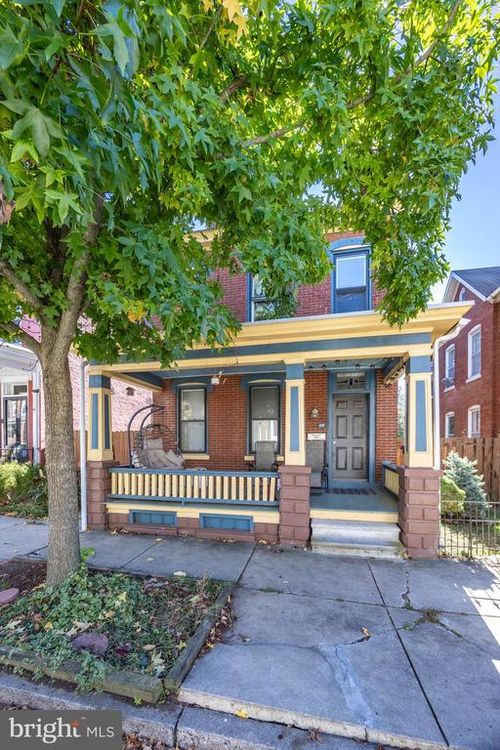12 E 5th St, Pottstown, PA, 19464-5222 | Card Image