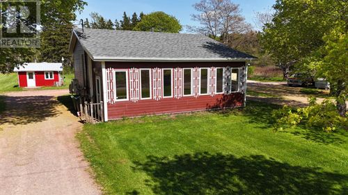 338 Church St, Tignish, PE, C0B2B0 | Card Image