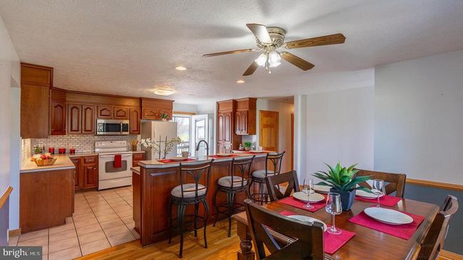 7356 Spring Creek Rd, House other with 3 bedrooms, 2 bathrooms and null parking in BRIDGEWATER VA | Image 7