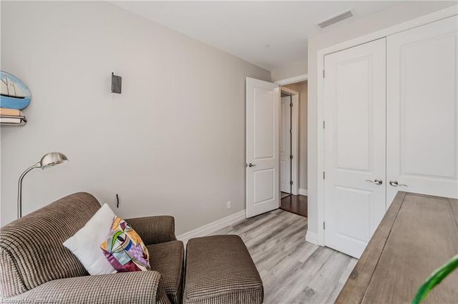 504 - 223 Erb St W, House attached with 2 bedrooms, 2 bathrooms and 1 parking in Waterloo ON | Image 16