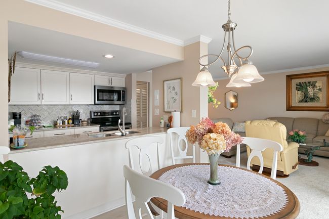 APT-304 - 824 Cliffs Dr, Condo with 2 bedrooms, 2 bathrooms and null parking in Ypsilanti MI | Image 10