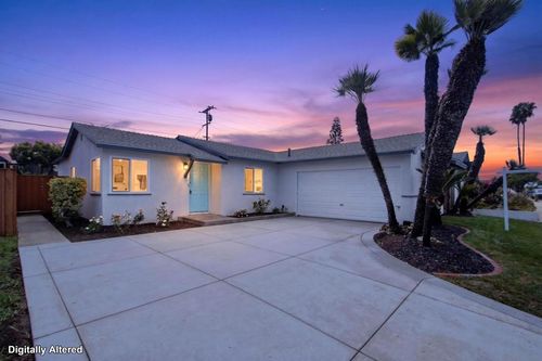 5175 Rebel Rd, San Diego, CA, 92117-1222 | Card Image