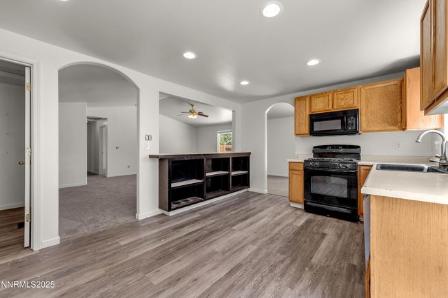 930 Atrium Rd, House other with 3 bedrooms, 2 bathrooms and 2 parking in Fernley NV | Image 8