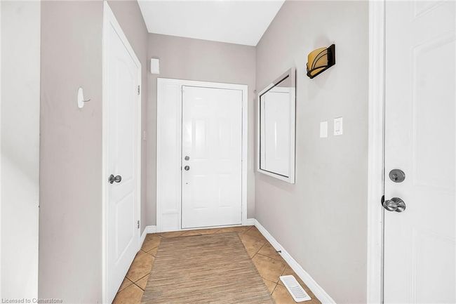 78 - 78 Myers Lane, Townhouse with 3 bedrooms, 3 bathrooms and 3 parking in Ancaster ON | Image 6