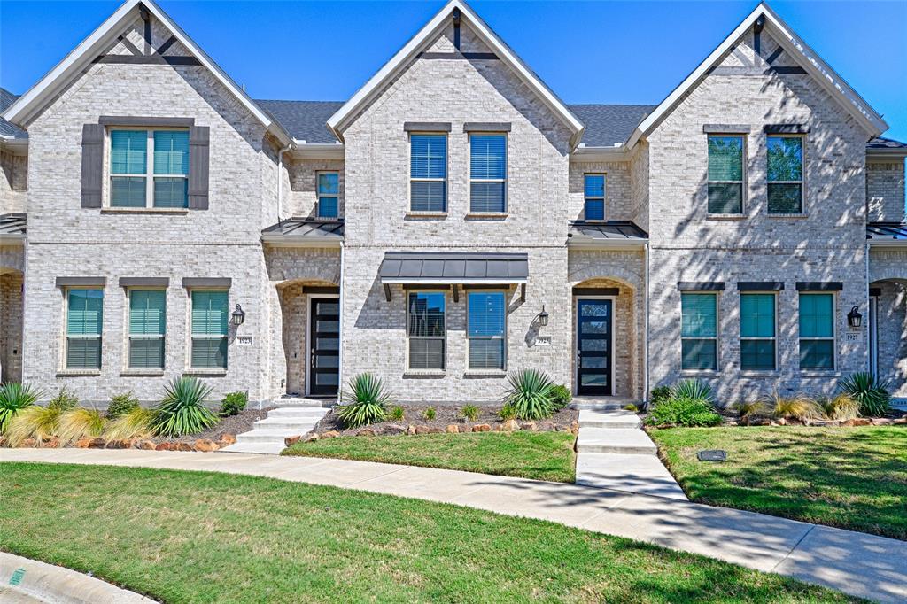 Strand St, Dallas, TX 75234