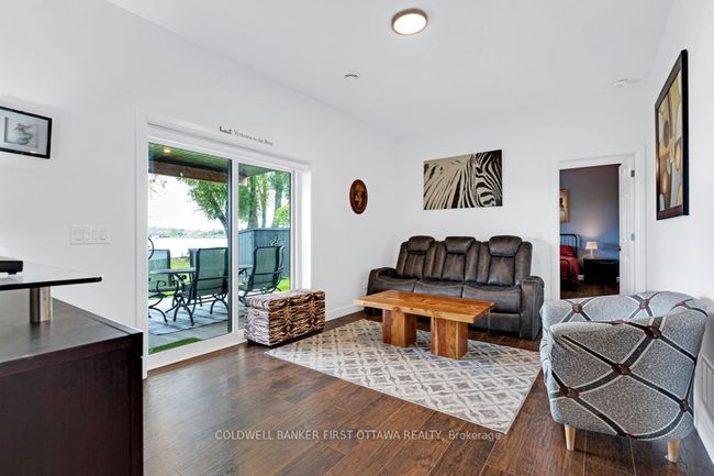 38 Tuttle Pt, House other with 3 bedrooms, 3 bathrooms and 6 parking in Johnstown ON | Image 25
