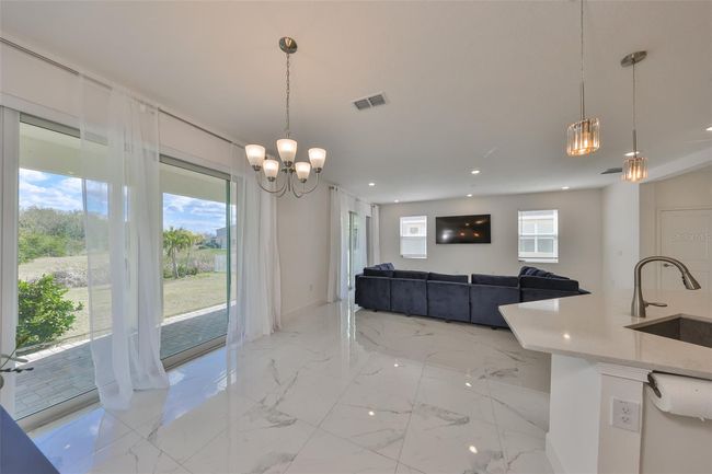 5232 Wishing Arch Dr, House other with 4 bedrooms, 3 bathrooms and null parking in APOLLO BEACH FL | Image 14