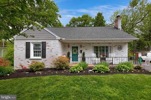 1717 Wilson Ave, LANCASTER, PA, 17603-4523 | Card Image