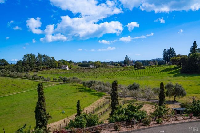 2614 Scotts Right Of Way, House other with 4 bedrooms, 4 bathrooms and 10 parking in Sebastopol CA | Image 88