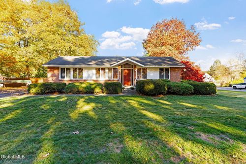 6 Arbor Dr, Glens Falls, NY, 12801-2201 | Card Image