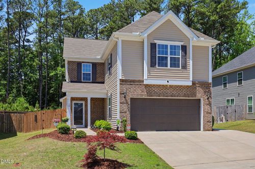 70 Wolverton Way, Franklinton, NC, 27525-8462 | Card Image