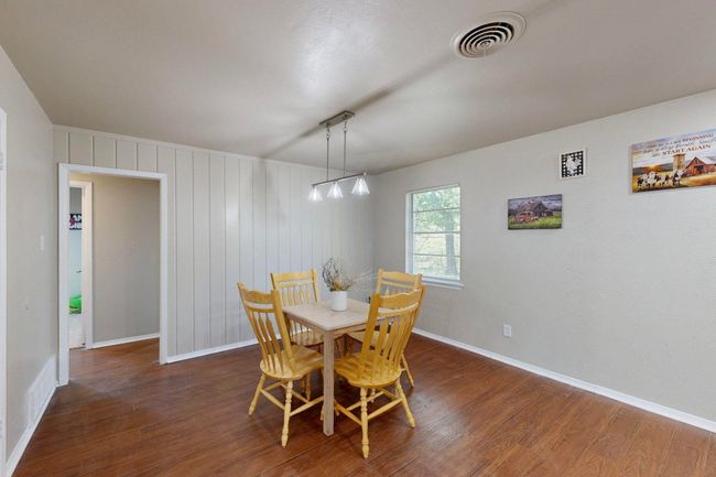128 Se Gardens Blvd, House other with 3 bedrooms, 2 bathrooms and null parking in Burleson TX | Image 12