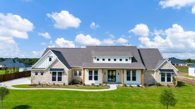 View of front of property featuring a front yard | Image 1