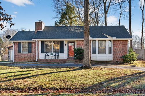 2906 Curtiswood Ln E, Springfield, TN, 37172-4360 | Card Image