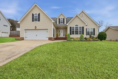 5643 Tucker Rd, Ooltewah, TN, 37363-8107 | Card Image
