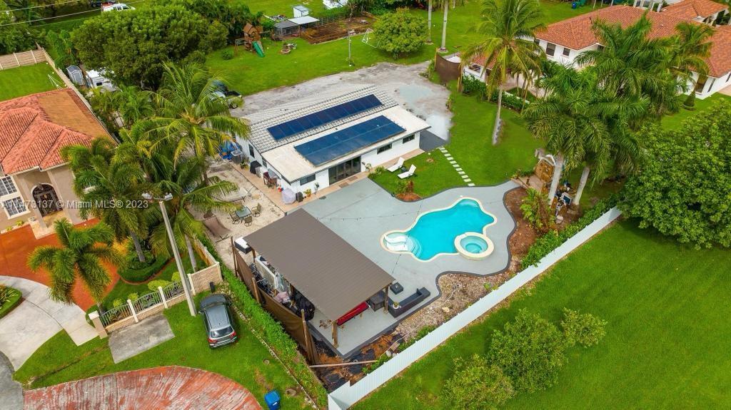 34th St, Miami, FL 33175