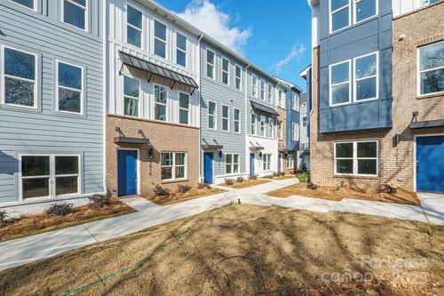 3015 Jolene Ct, Charlotte, NC, 28206-4062 | Card Image