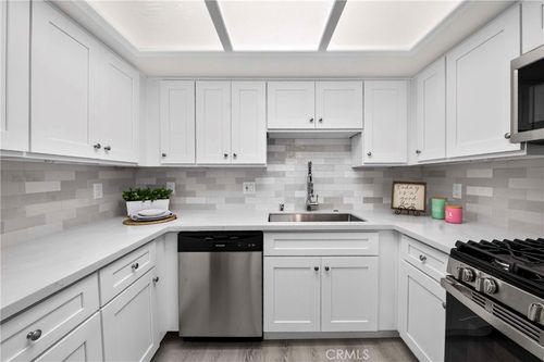 210-1131 Campbell Street, Glendale, CA, 91207 | Card Image