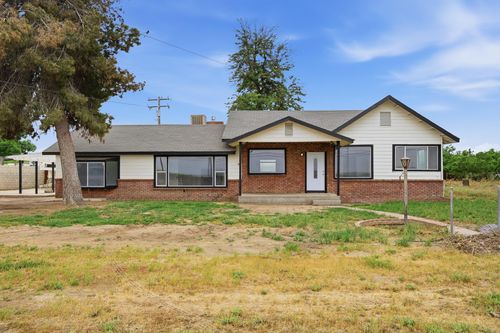 13787 Ave 232, Tulare, CA, 93274 | Card Image