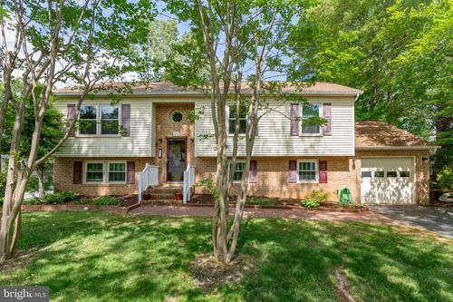 64 Briarwood Dr, FREDERICKSBURG, VA, 22405-2823 | Card Image