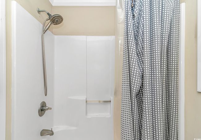 Bathroom view of shower / tub combo | Image 19