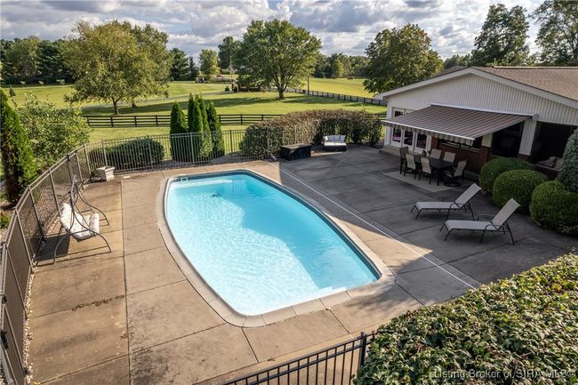 5142 Scottsville Rd, Home with 3 bedrooms, 3 bathrooms and null parking in Floyds Knobs IN | Image 56