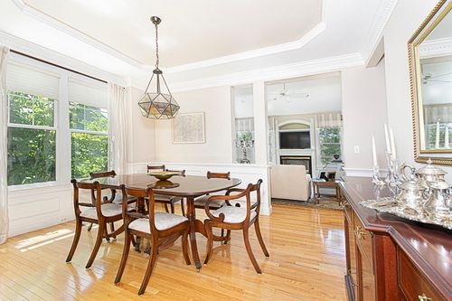53-53 Carriage Hill Cir, Southborough, MA, 01772-1341 | Card Image
