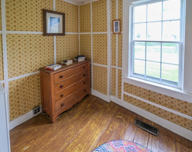761 Main St, House other with 6 bedrooms, 2 bathrooms and null parking in Proctorsville VT | Image 11